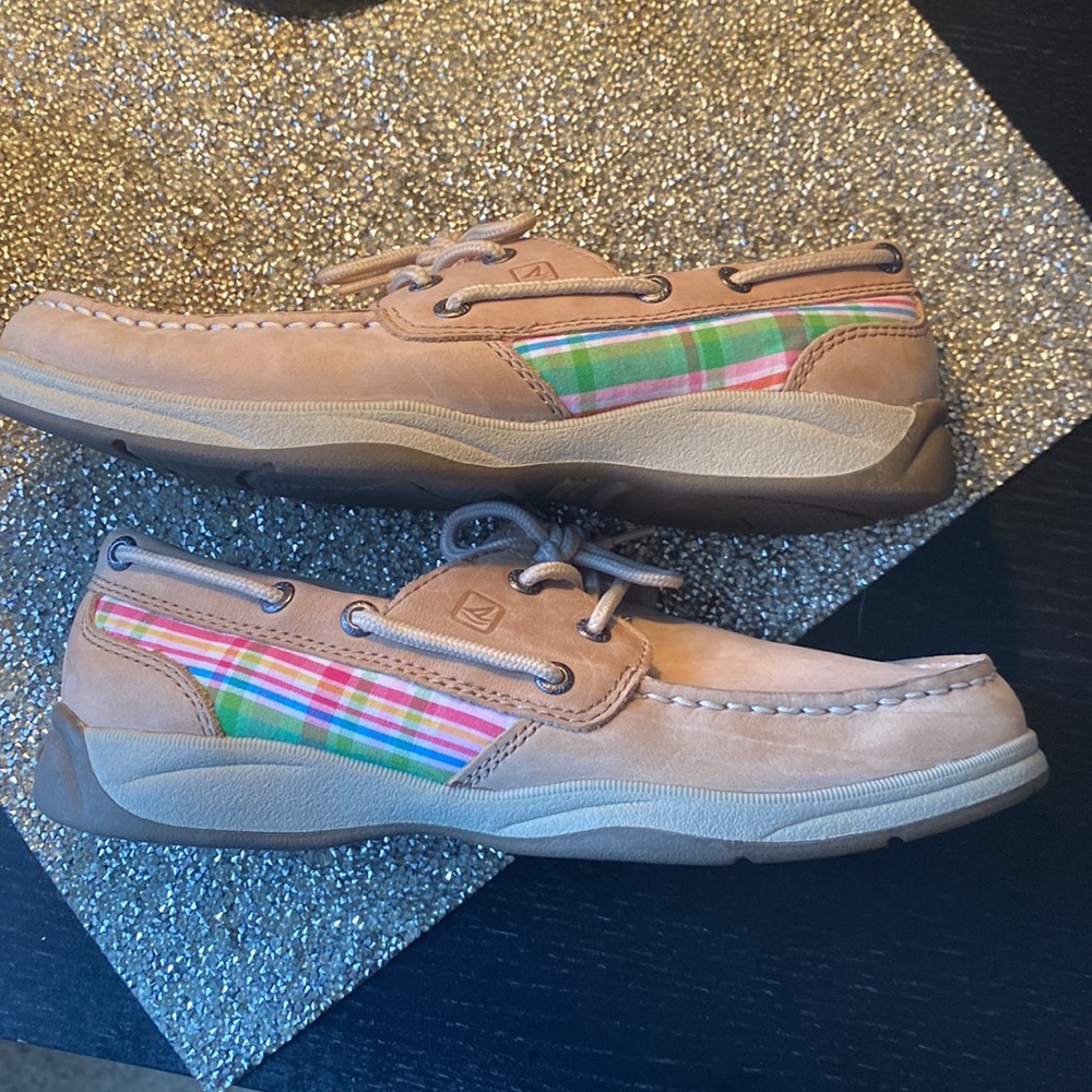 Sperrys. Perfect condition. US M. Fits like a women’s size 6! - Picture 6 of 7